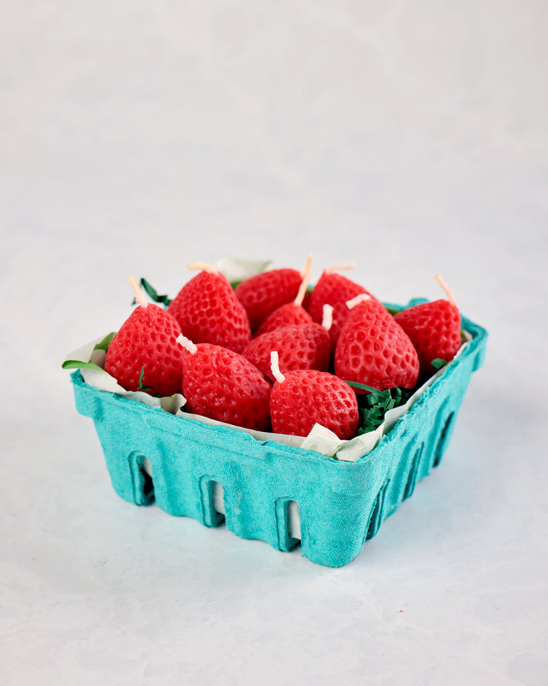 Happy Organics - Strawberry Beeswax Birthday Candles - Strawberry - Printfresh