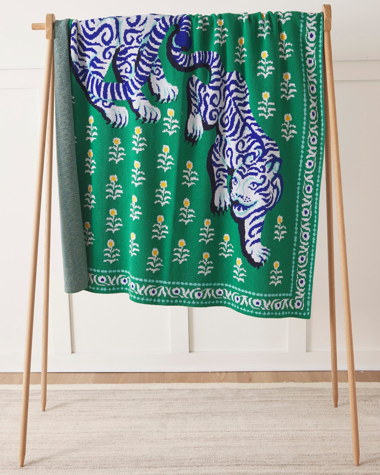 Tiger Queen - Knit Throw Blanket - Jade - Printfresh