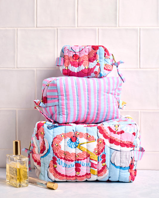 Vintage Cakes - Three's Best Pouch Set - Pale Blue - Printfresh