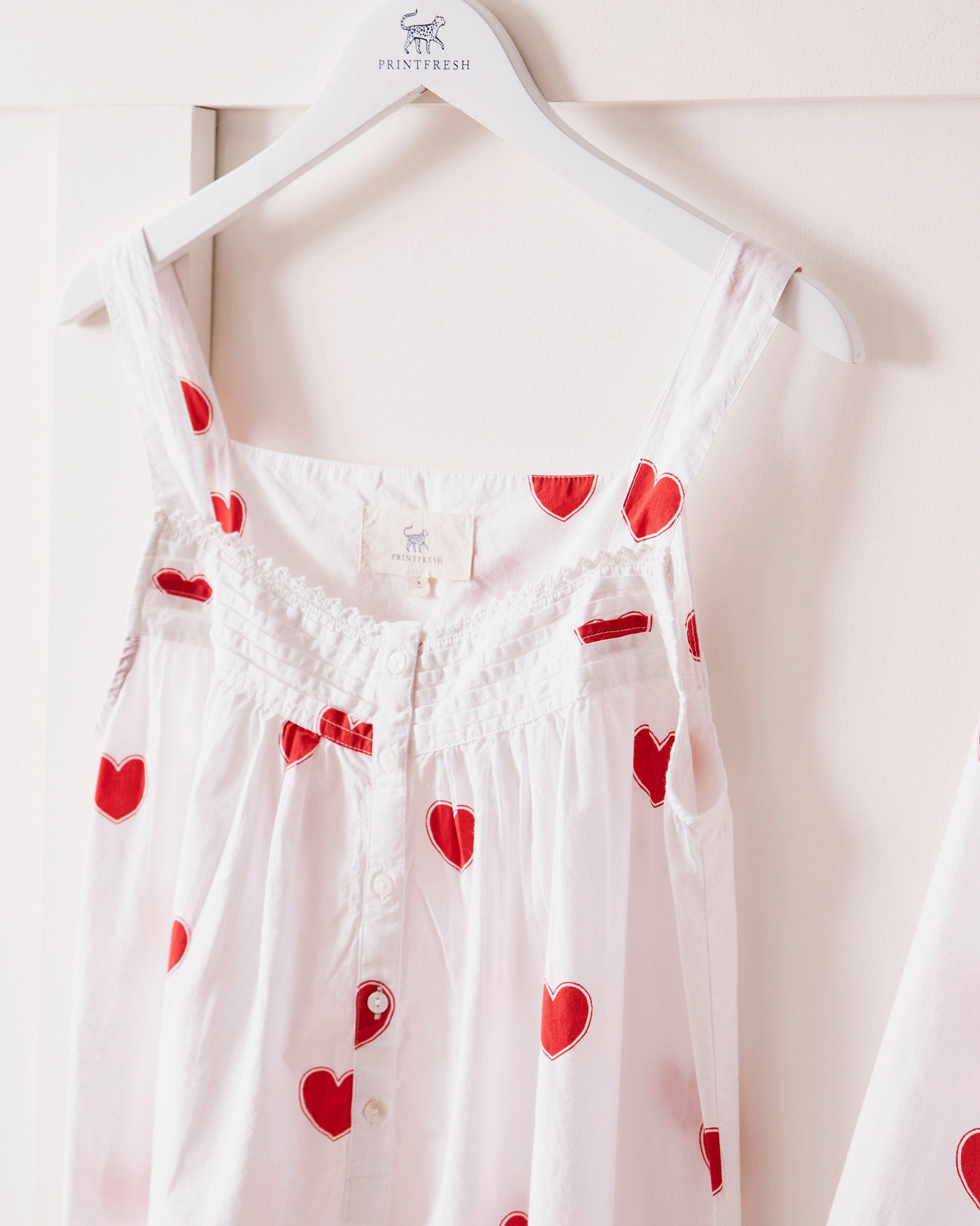 Queen of Hearts - Back to Bed Nightgown - Ruby Cloud - Printfresh