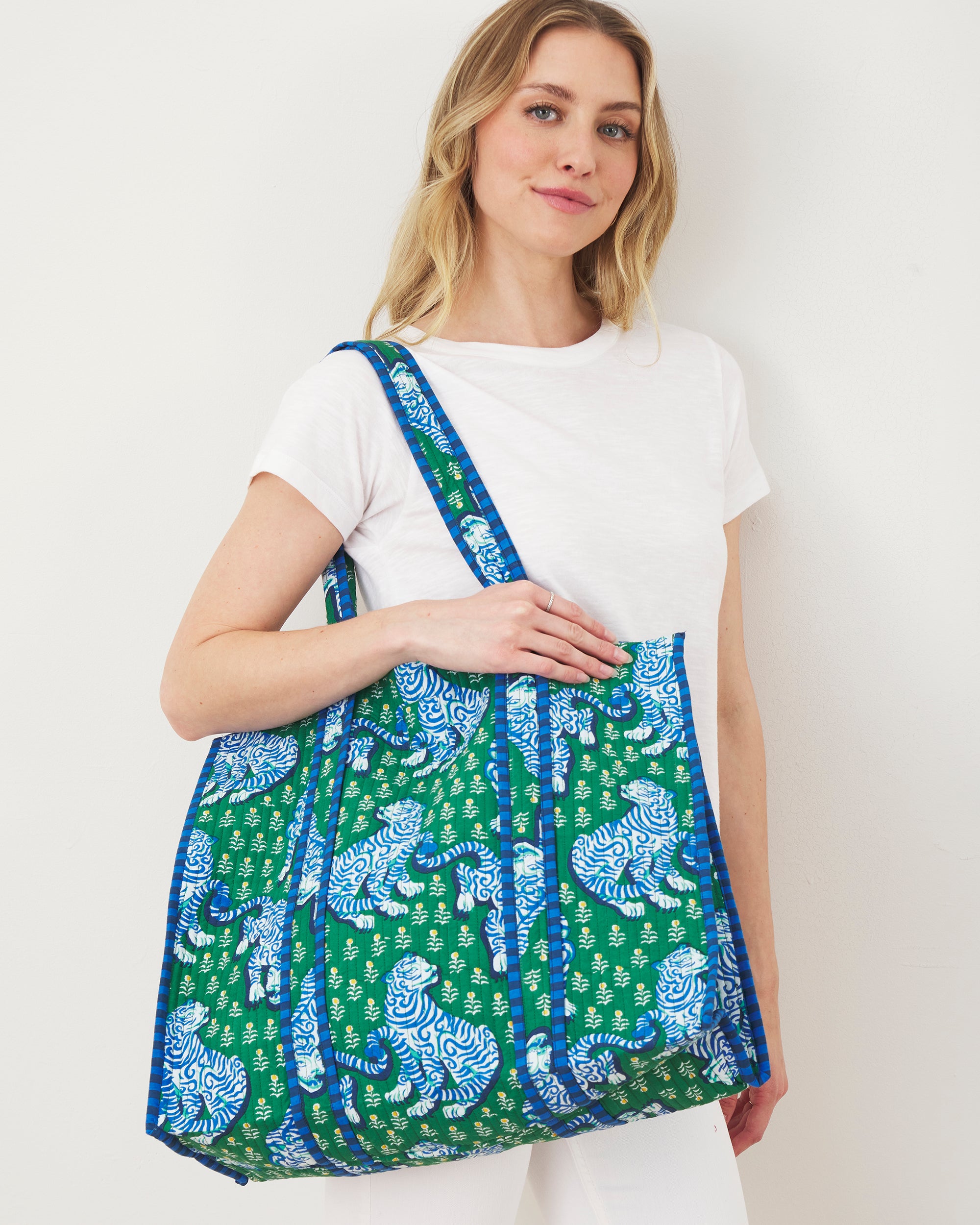 Tiger Queen - The Traveler Tote - Jade - Printfresh