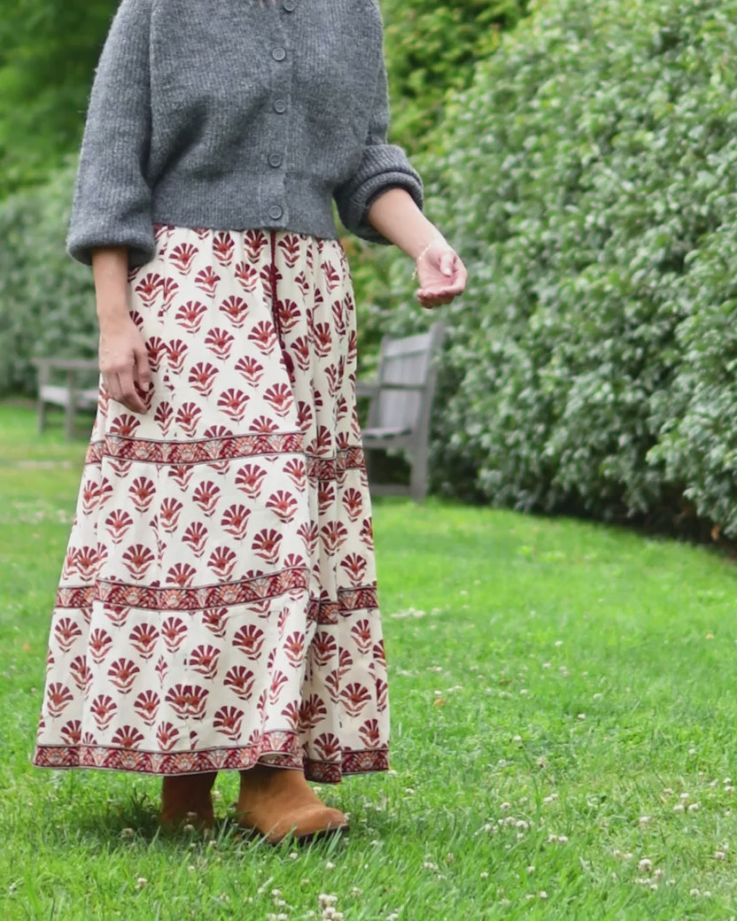 Sierra Bloom - Carry On Skirt - Fawn