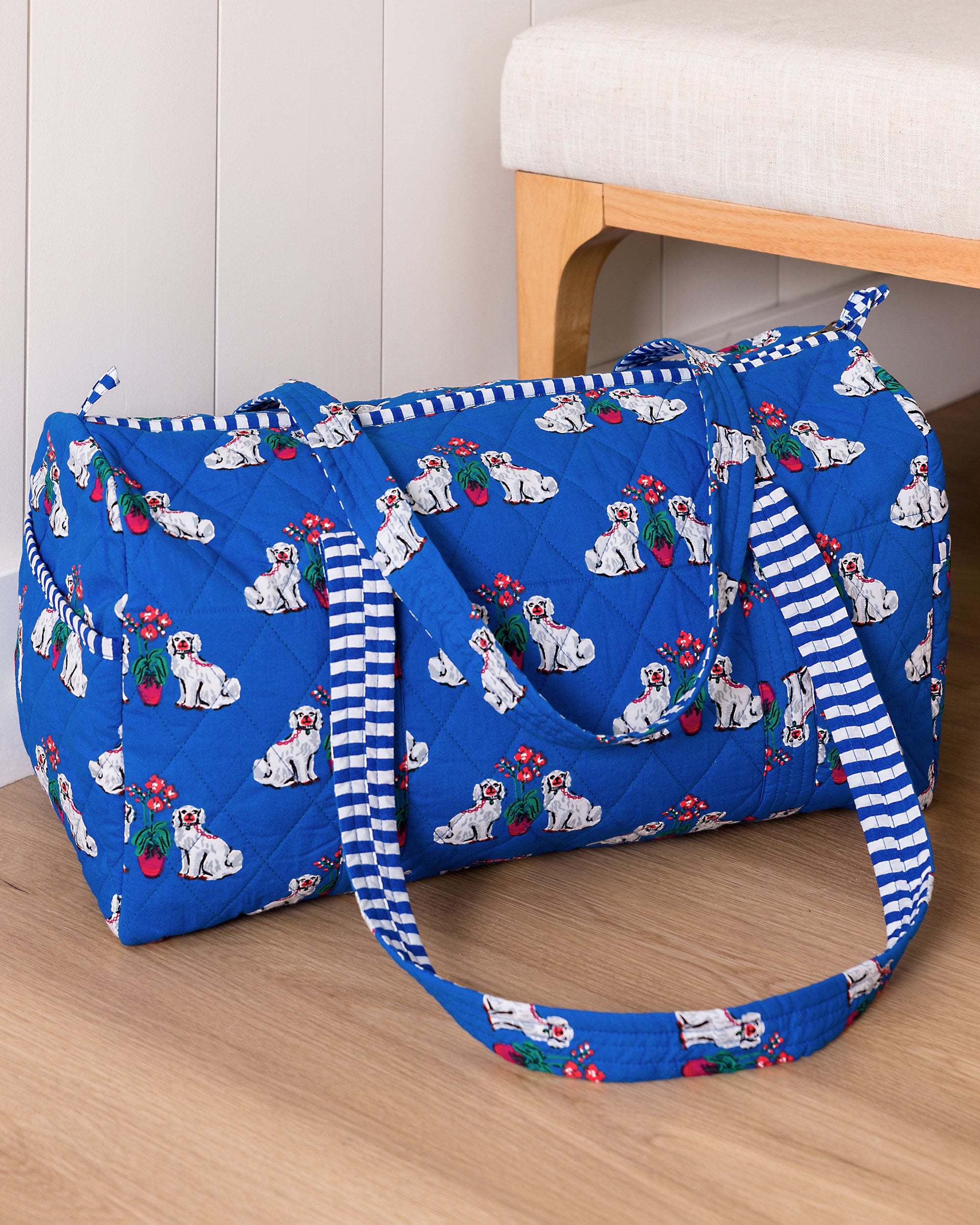 Matching Spaniels - Quilted Duffle Bag - Queen Blue - Printfresh