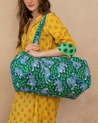 Tiger Queen - Quilted Duffle Bag - Jade - Printfresh