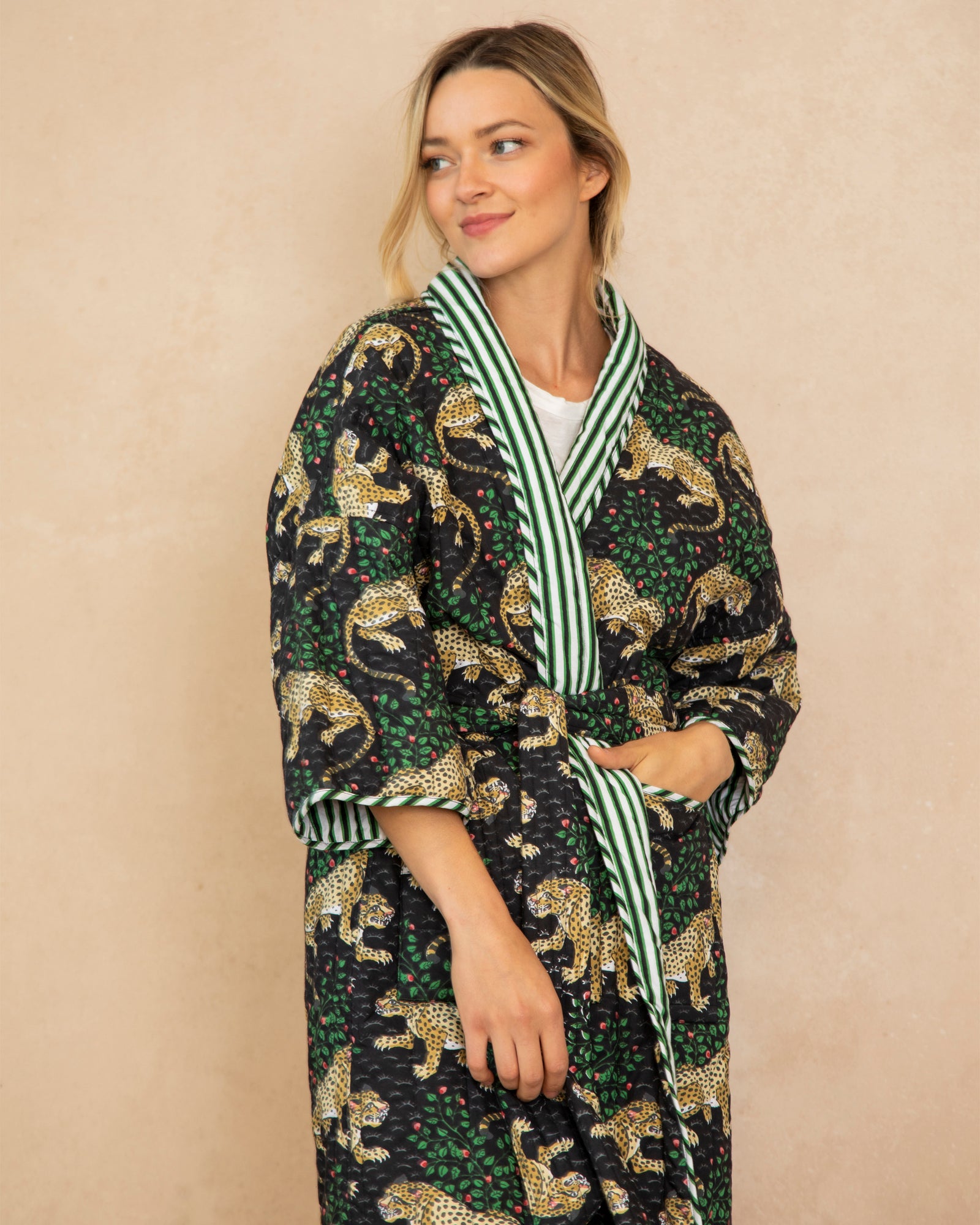 Robe Ink Bagheera - Reversible Quilted Robe - Ink