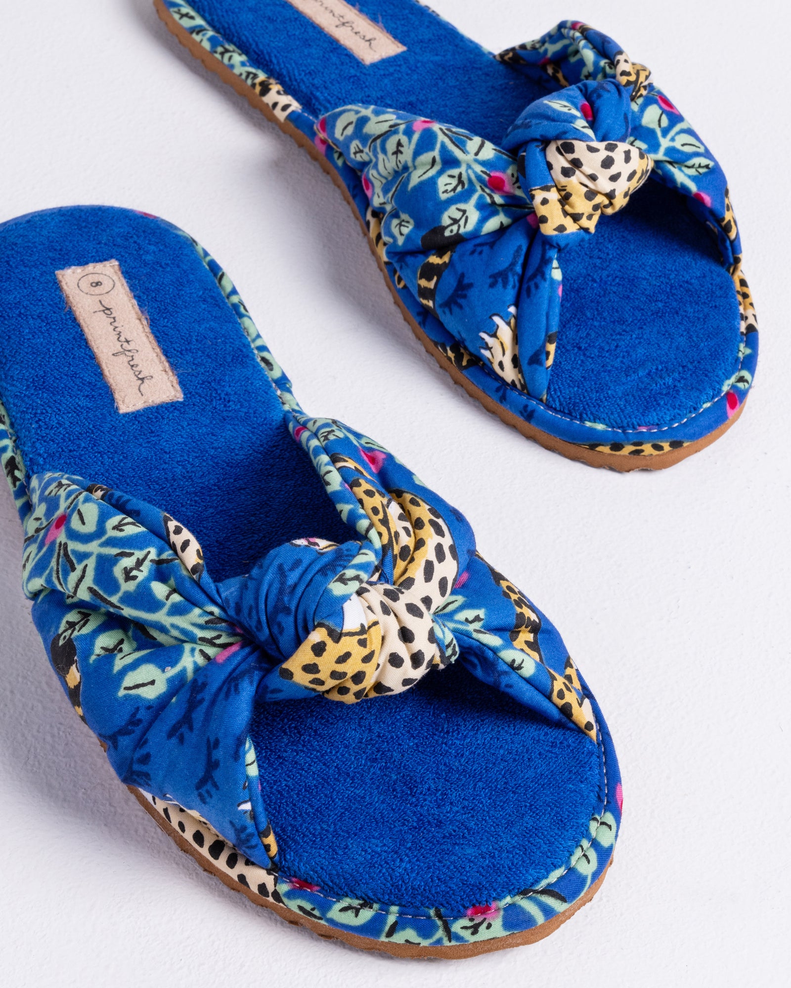 Bagheera - Twisted Knot Slide - Sapphire - Printfresh