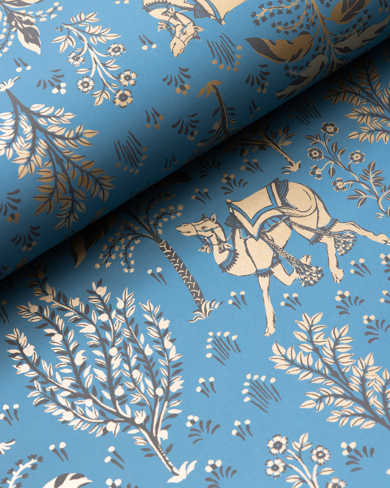 Camel's Courtyard - Wallpaper Double Roll - Gold Slate - Printfresh