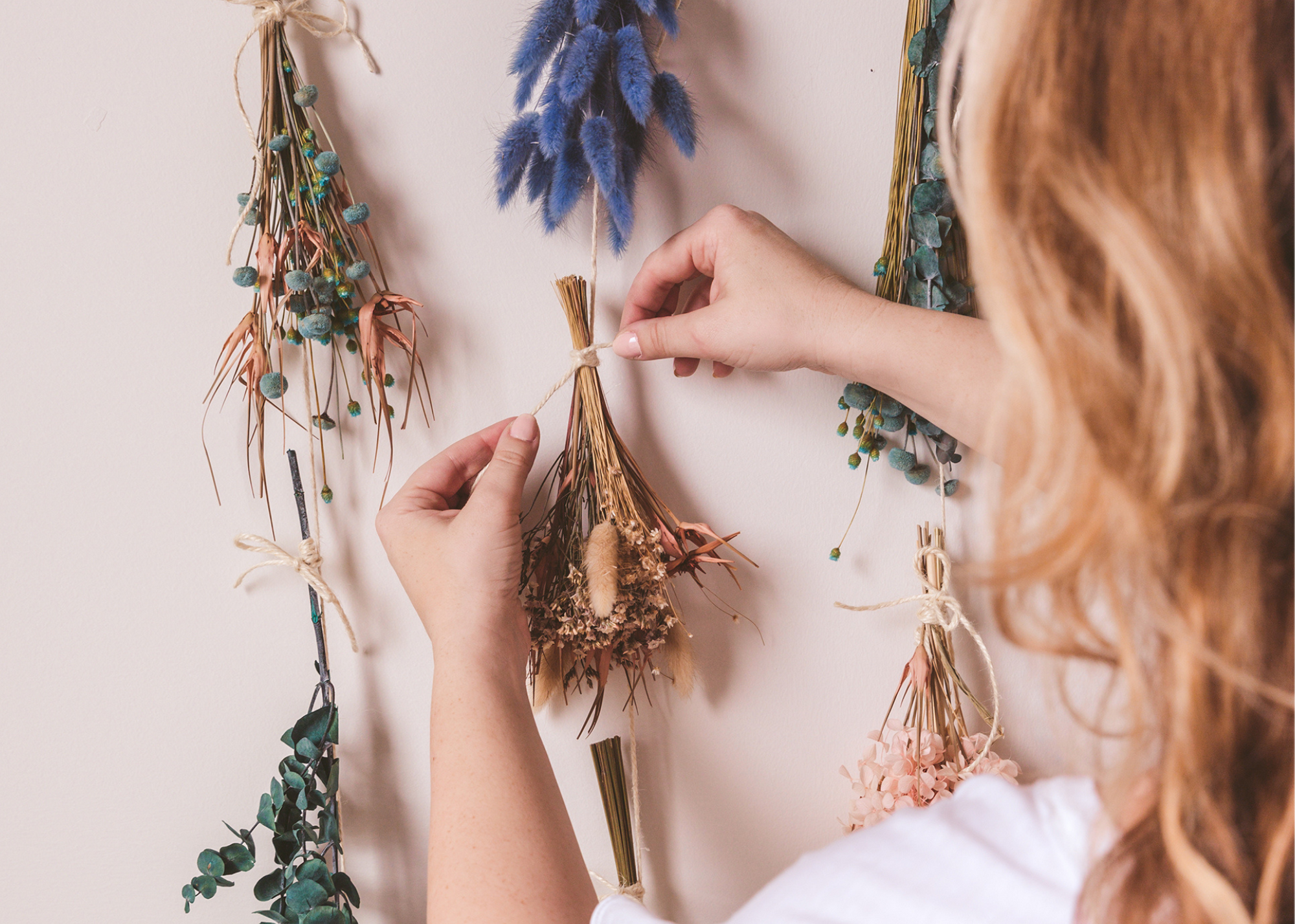 How to Make a DIY Floral Wall Hanging