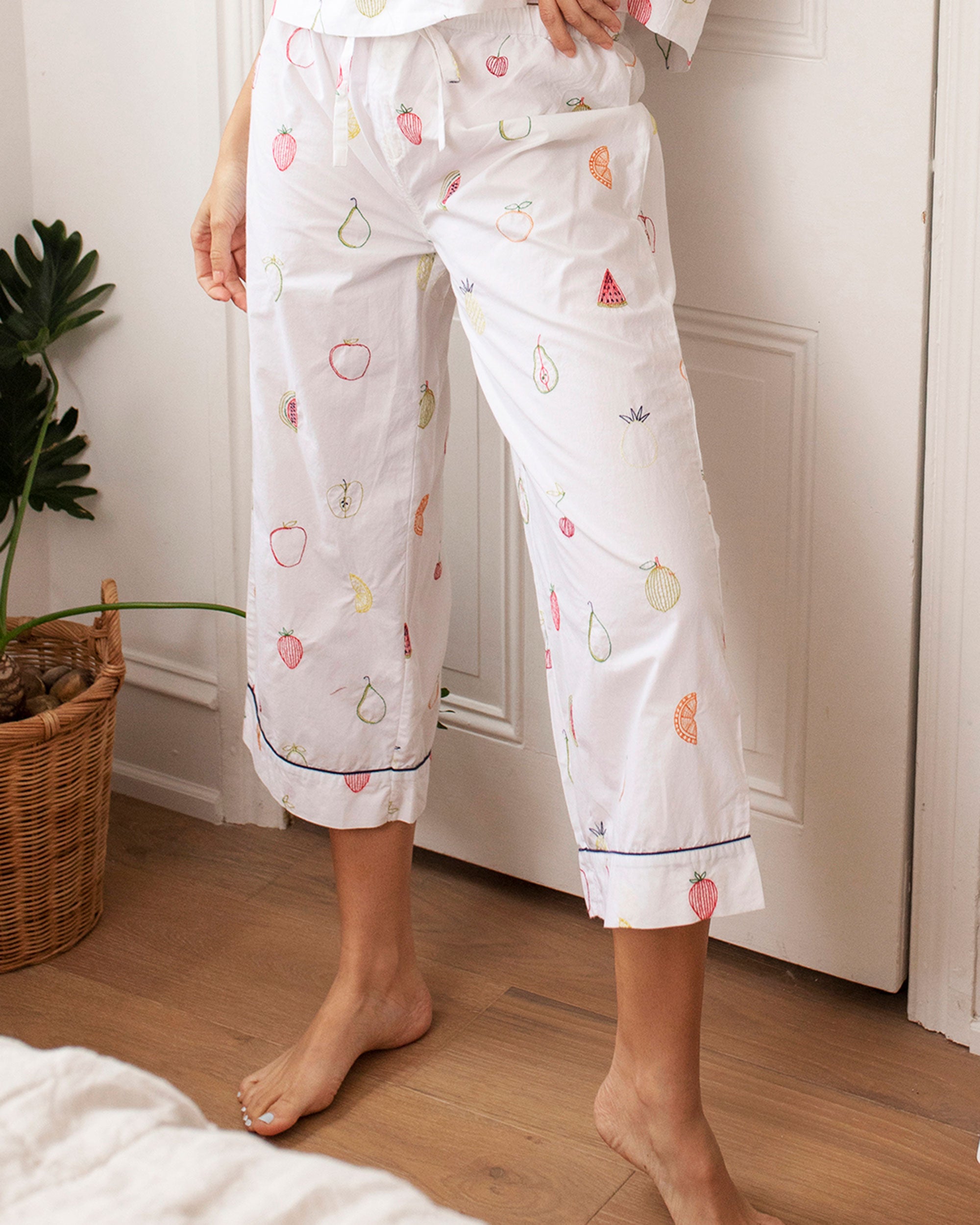 Fruit Medley - Cropped Pajama Pants - Cloud - Printfresh